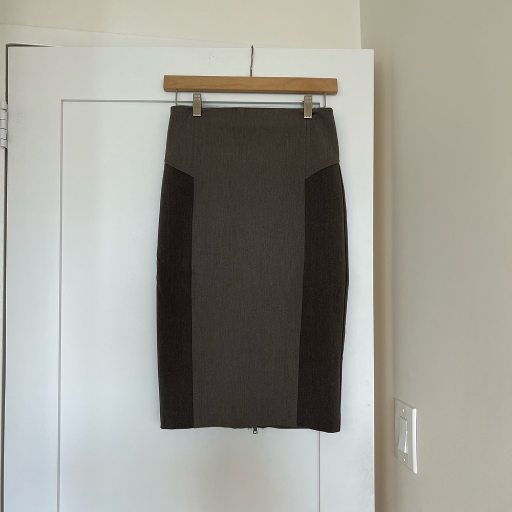 Express Black and Gray Knee-Length Pencil Skirt